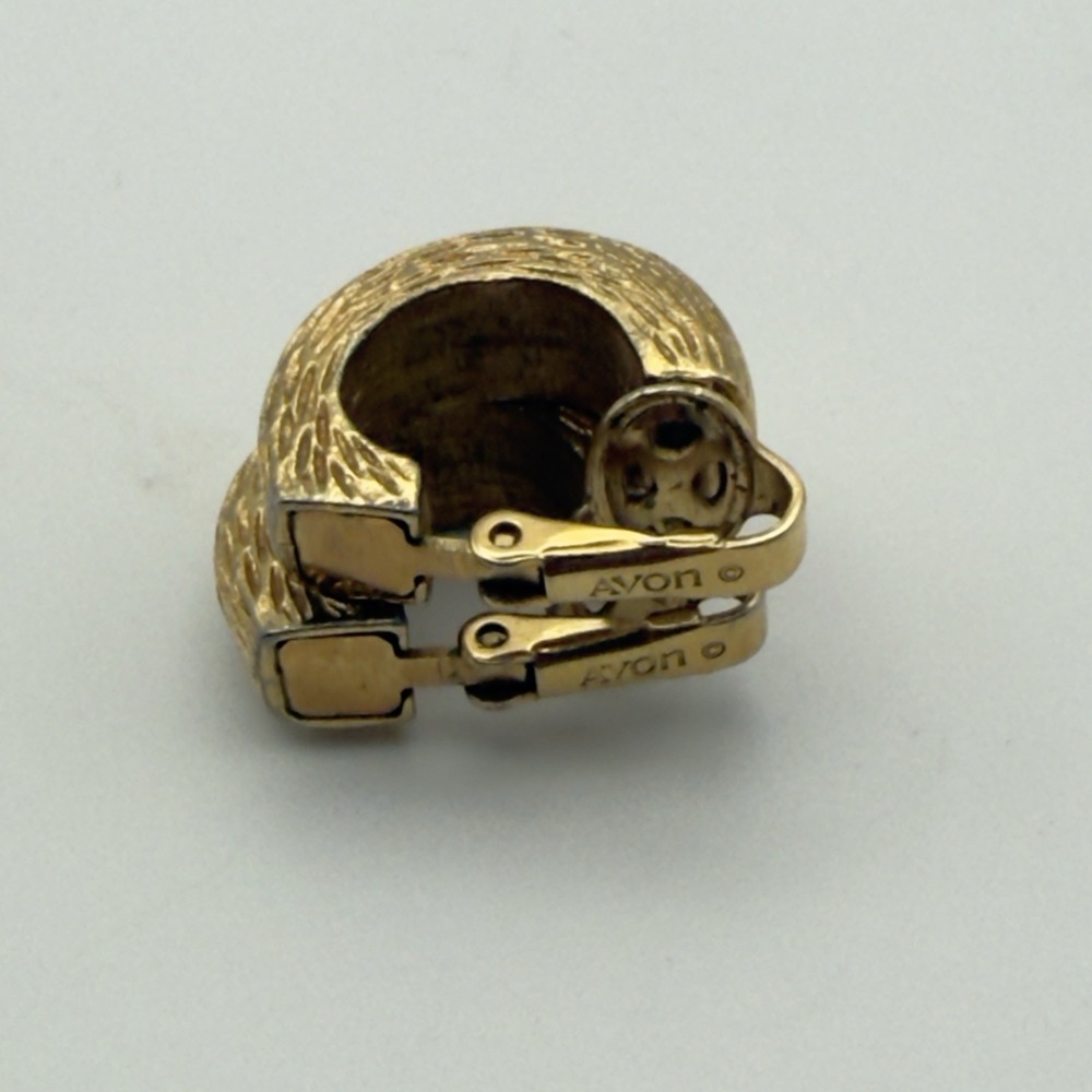 Avon Gold Tone Textured Bark Clip On Earrings Half Hoop J-Hoop Fashion Jewelry - Picture 10 of 14